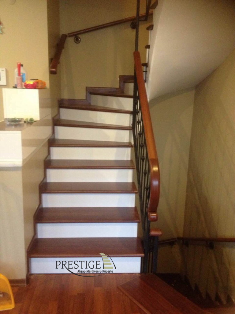 salonda merdiven modelleri