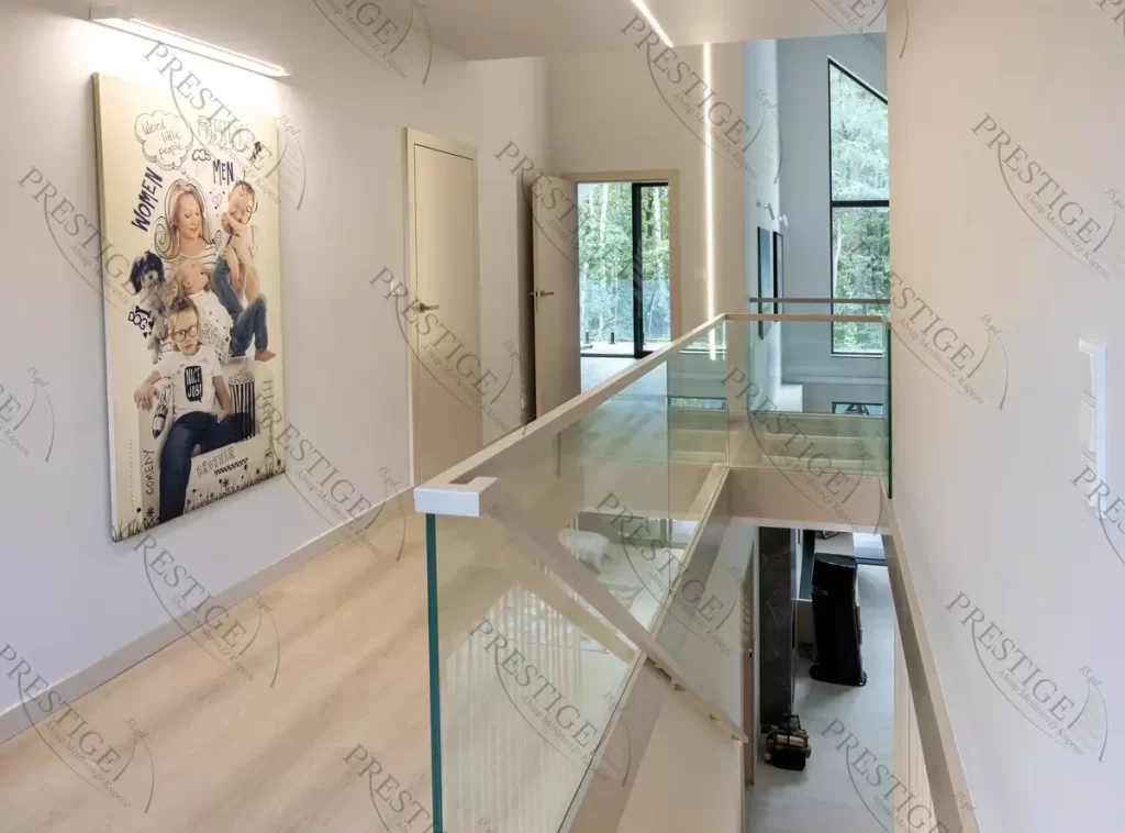 can korkuluklu ev içi merdiven modeli