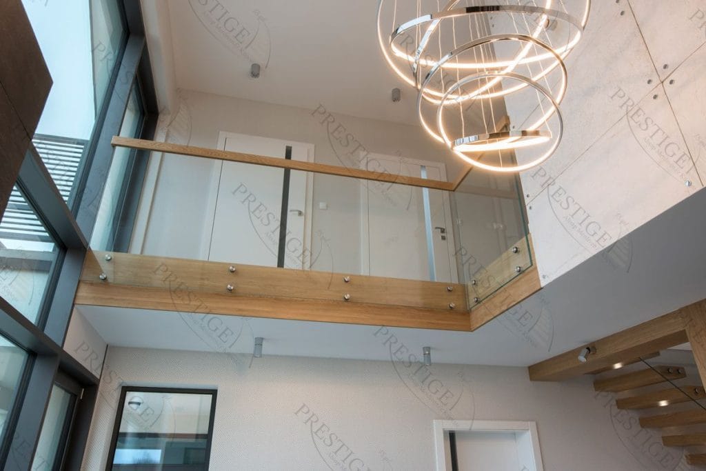 dubleks merdiven modeli cam üstü küpeşteli