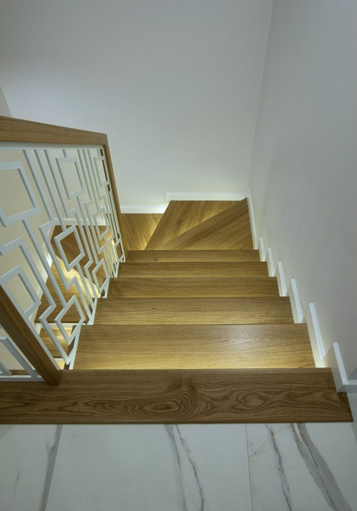 Meşe Basamak Kaplamalı Dubleks Merdiven Modeli