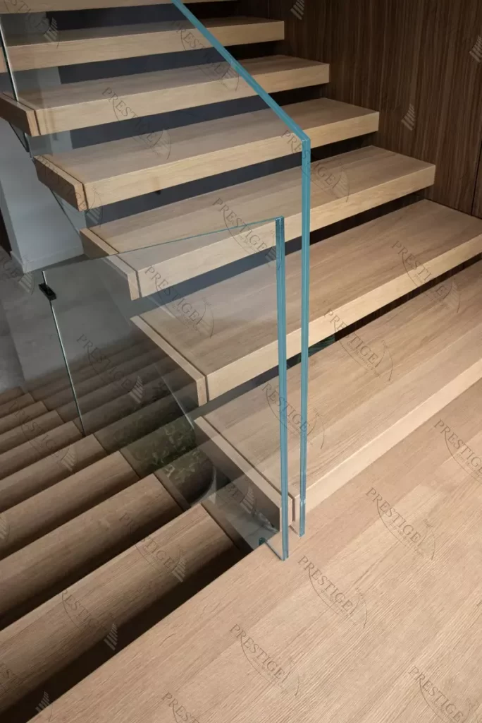 sahanlıklı cam korkuluk dubleks merdiven